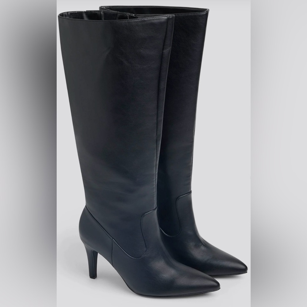 FAUX LEATHER WIDE CALF KNEE HIGH BOOTS, SIZE 8, FTF “LISI”